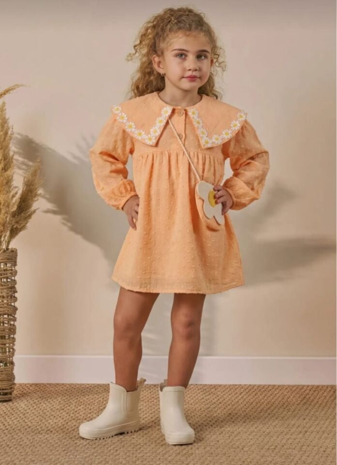 Papatya Yaka Detaylı Çantalı Müslin Elbise