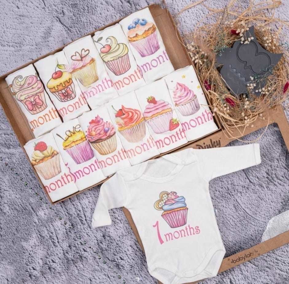 Cupcake Baskılı 12'li Uzun Kollu Çıtçıtlı Badi Bebek Set